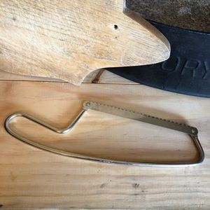 ✈️🆑2/$12-3/$15 Vtg Skyline Kitchen Saw- England